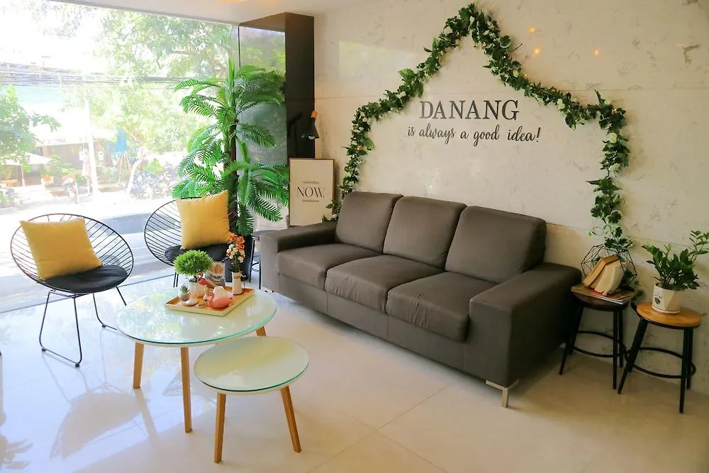 **  Robin Hotel Danang Vietnam